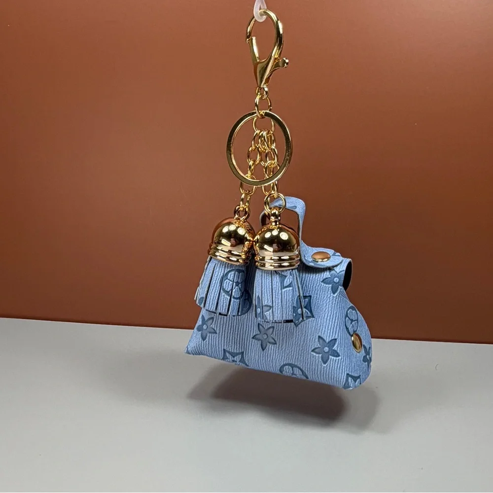 Luxe Baby Blue Bag & Tassel Keychain/Bag Charm - Picture 3 of 9